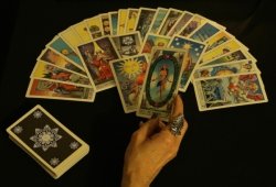 Yes No Tarot Reading